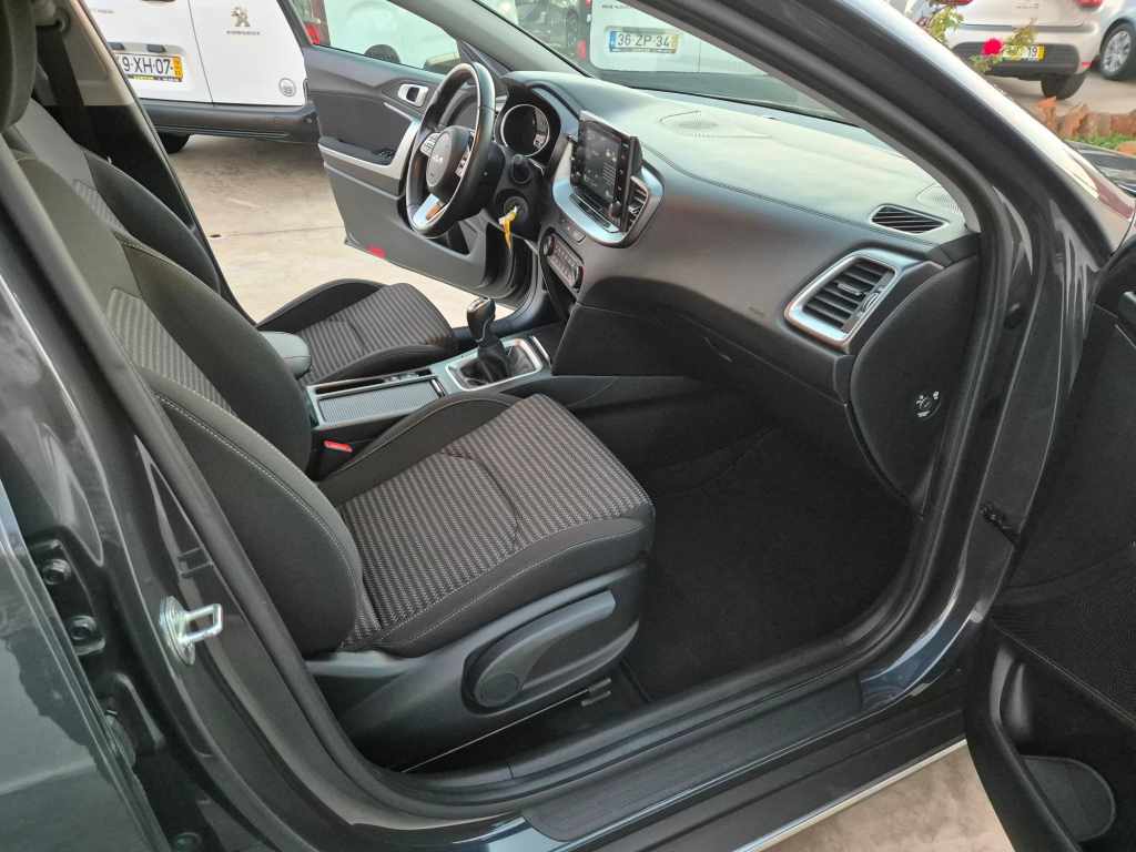 kia-ceed-1-0-t-gdi-2021-gasolina-998cc