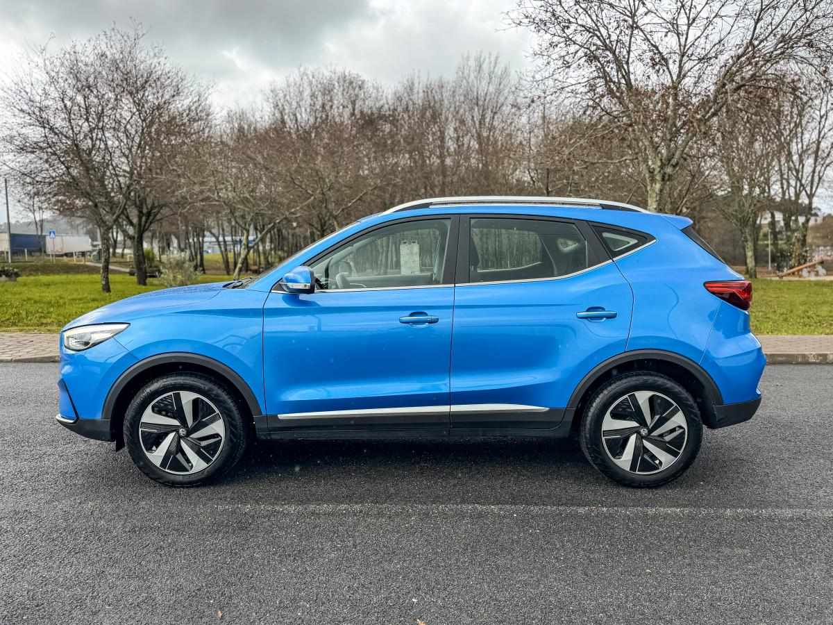 mg-zs-ev-standard-range-2023-eletrico