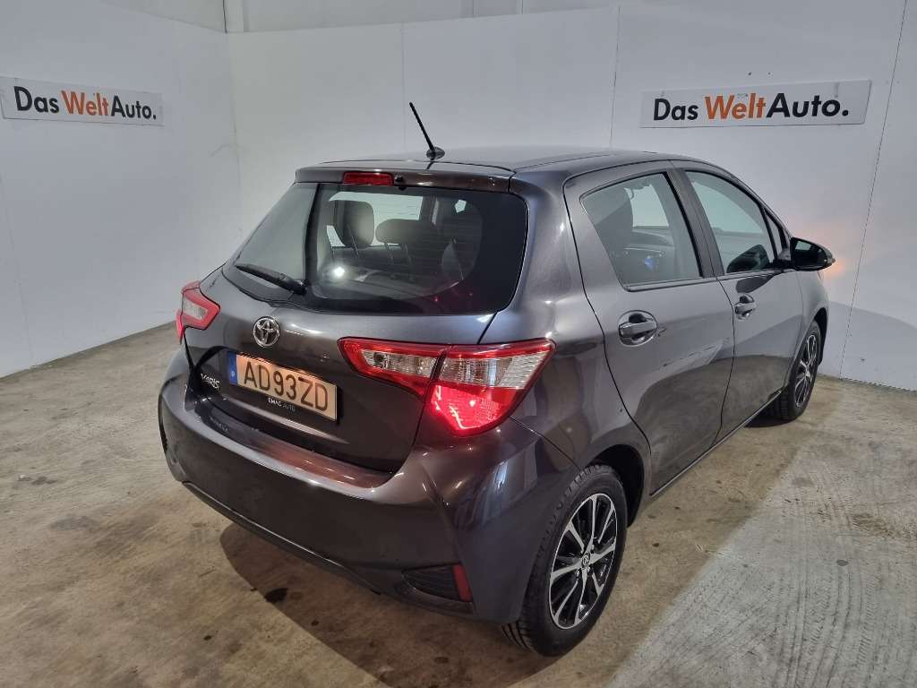 toyota-yaris-2020-gasolina-998cc