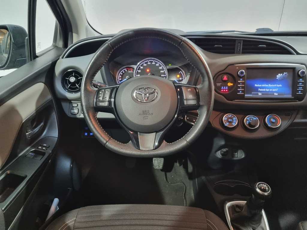 toyota-yaris-2020-gasolina-998cc