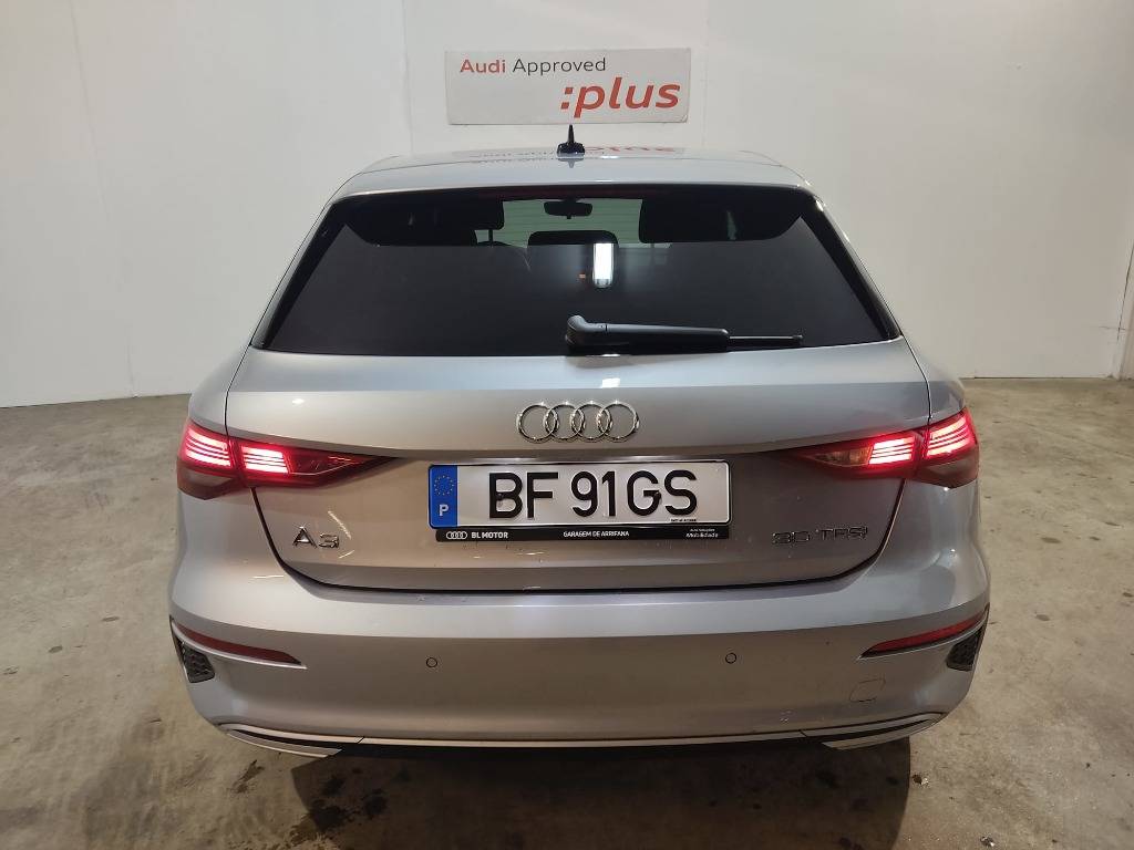 audi-a3-sportback-2023-gasolina-999cc