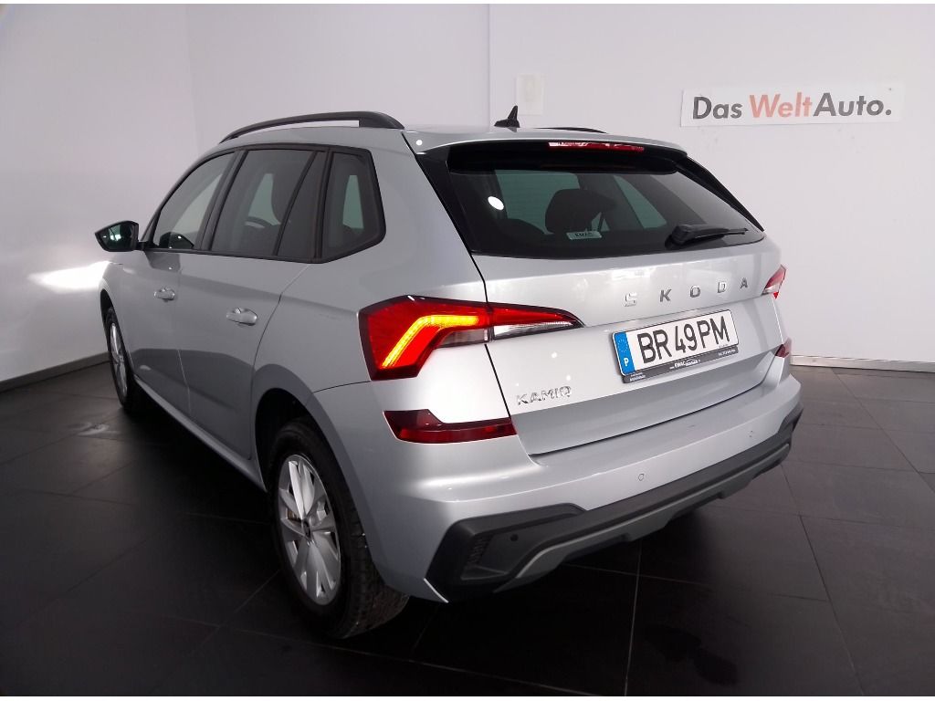 skoda-kamiq-2025-gasolina-999cc