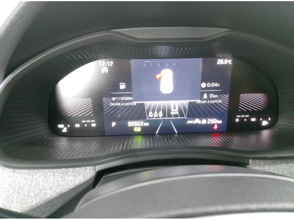 skoda-kamiq-2025-gasolina-999cc
