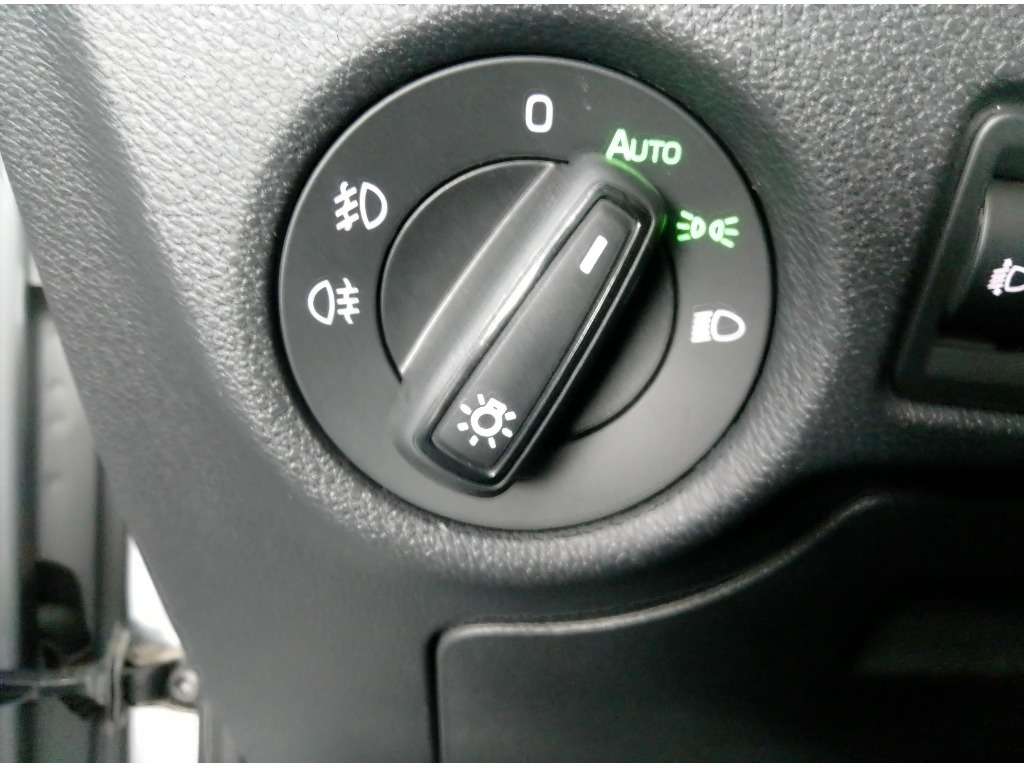 skoda-kamiq-2025-gasolina-999cc