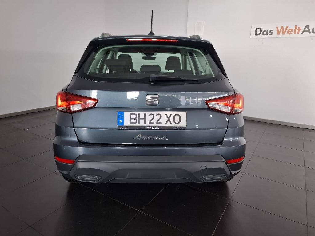 seat-arona-2024-gasolina-999cc