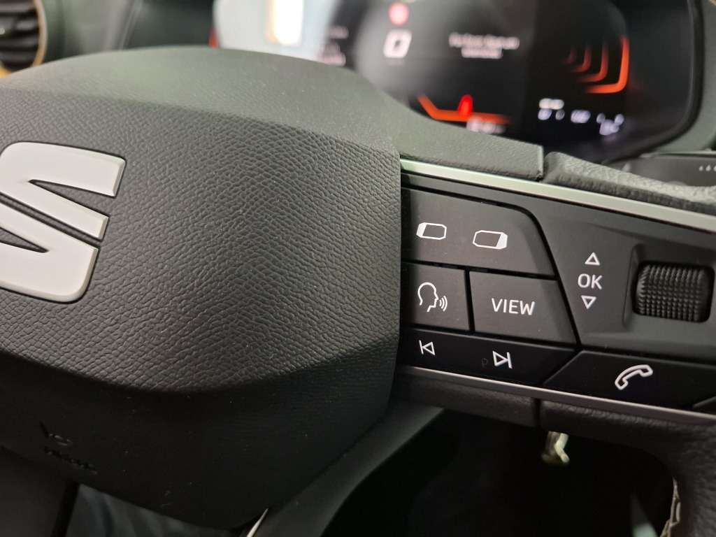 seat-arona-2024-gasolina-999cc