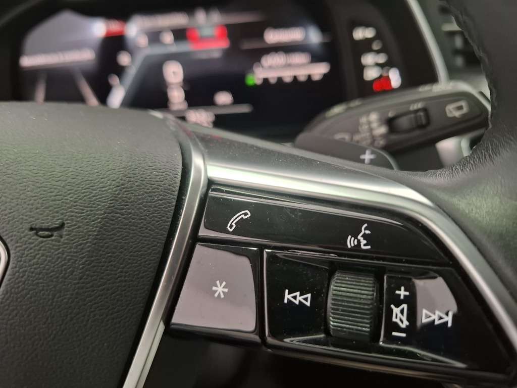 audi-audi-a6-avant-2023-diesel-1968cc