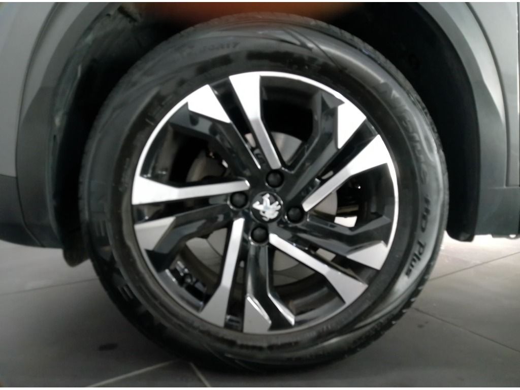 peugeot-2008-2022-diesel-1499cc