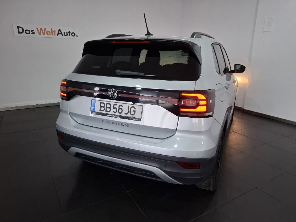 volkswagen-t-cross-2023-gasolina-999cc