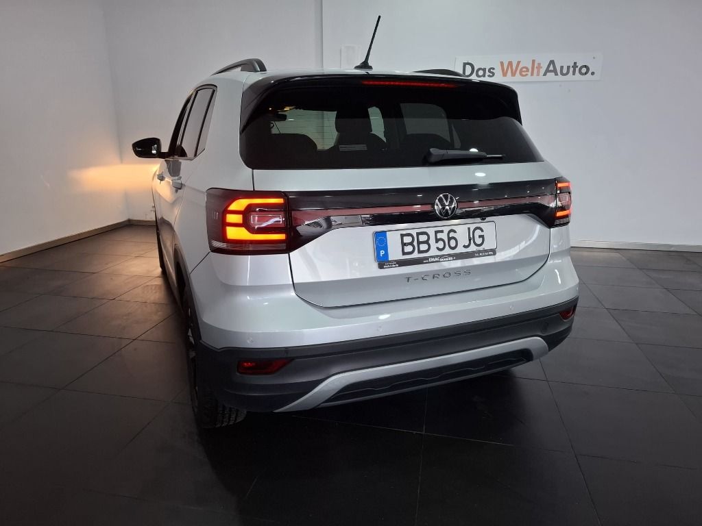 volkswagen-t-cross-2023-gasolina-999cc