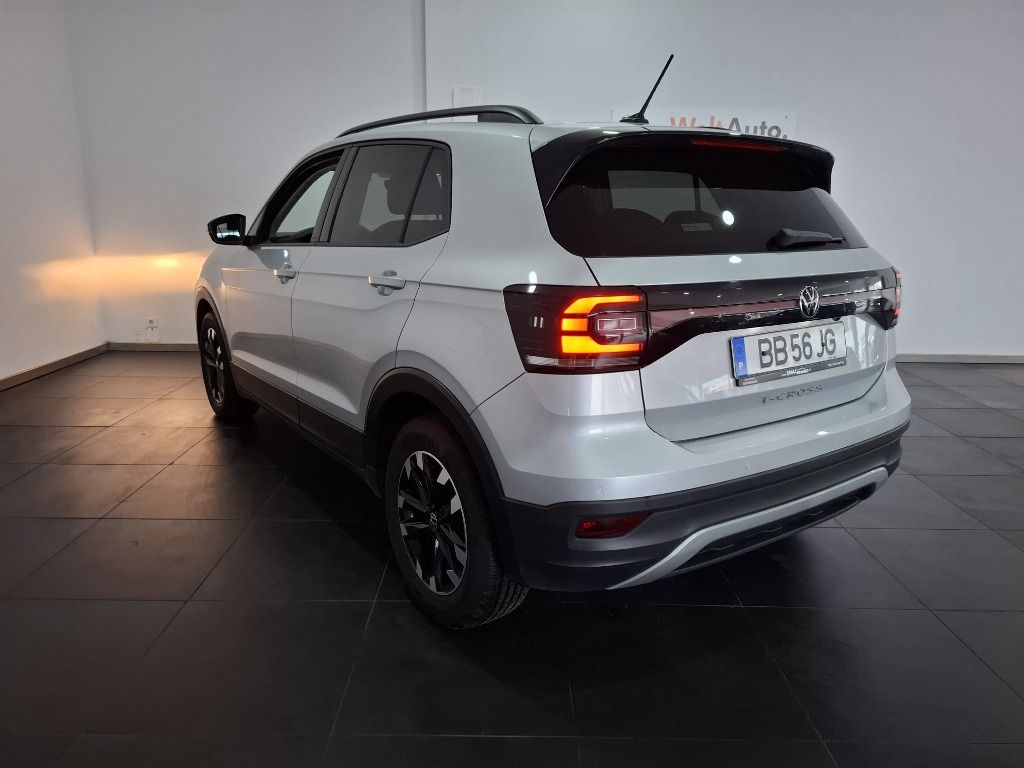 volkswagen-t-cross-2023-gasolina-999cc