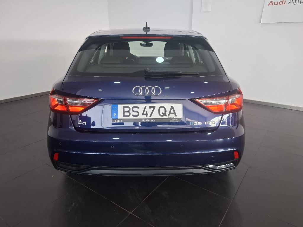 audi-a1-sportback-2025-gasolina-999cc