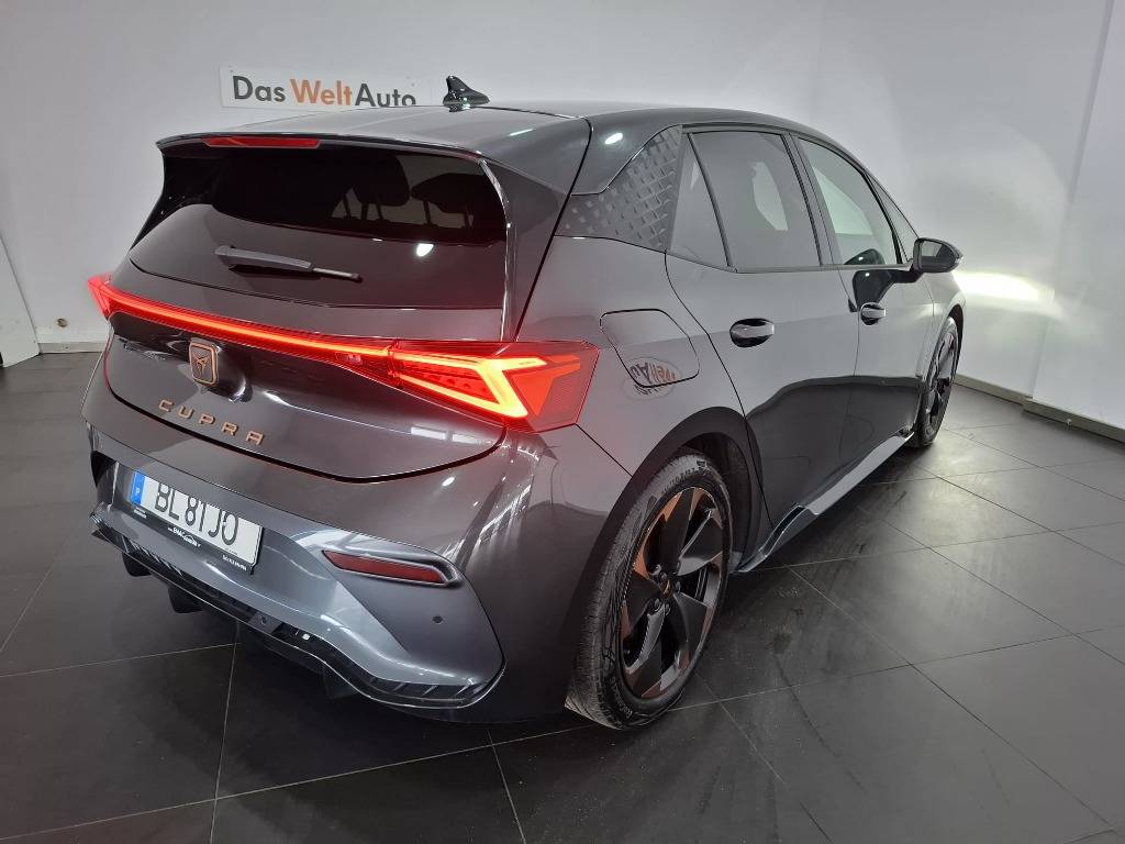 cupra-born-2024-eletrico-500cc