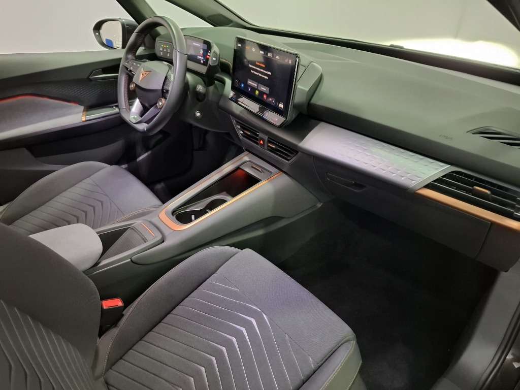 cupra-born-2024-eletrico-500cc