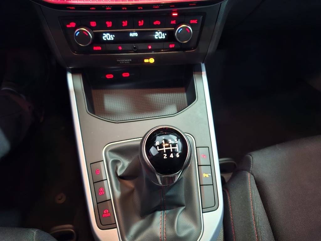 seat-arona-2024-gasolina-999cc