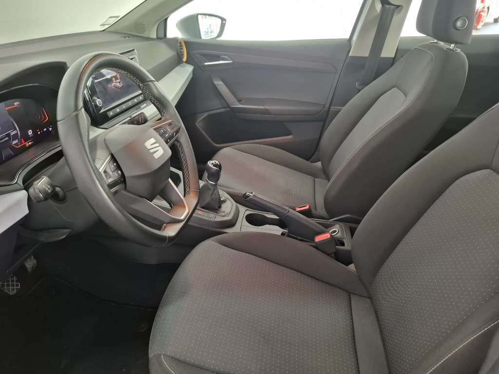seat-ibiza-2024-gasolina-999cc