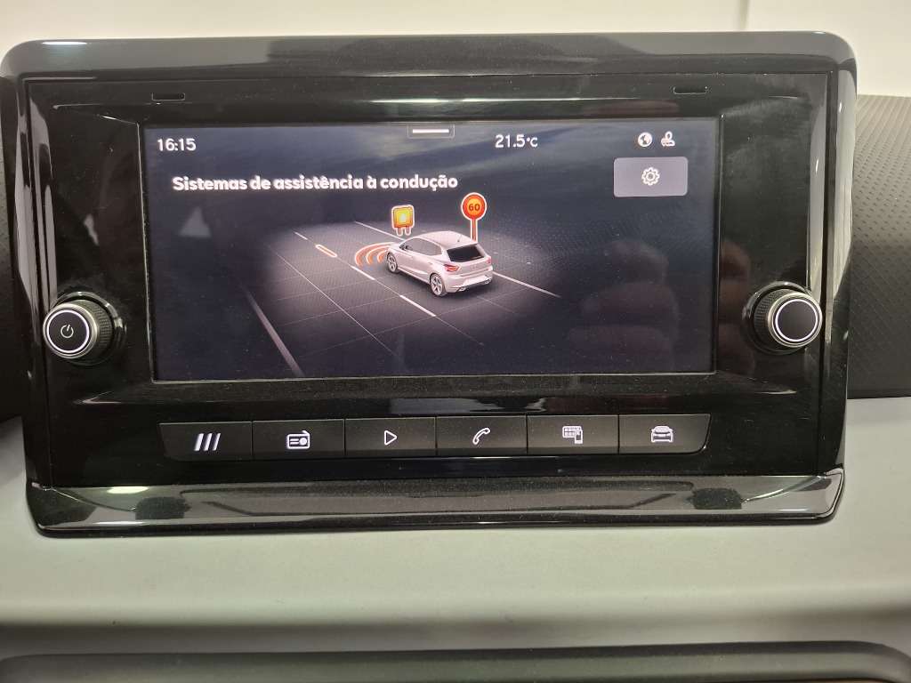 seat-ibiza-2024-gasolina-999cc