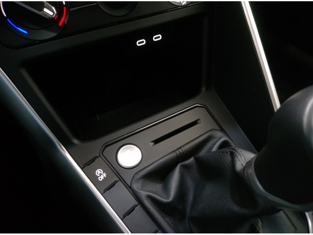 volkswagen-taigo-2025-gasolina-999cc
