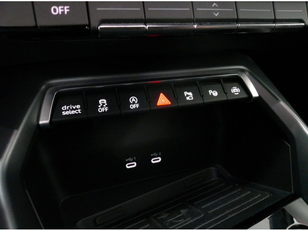 audi-a3-sportback-2025-gasolina-1498cc