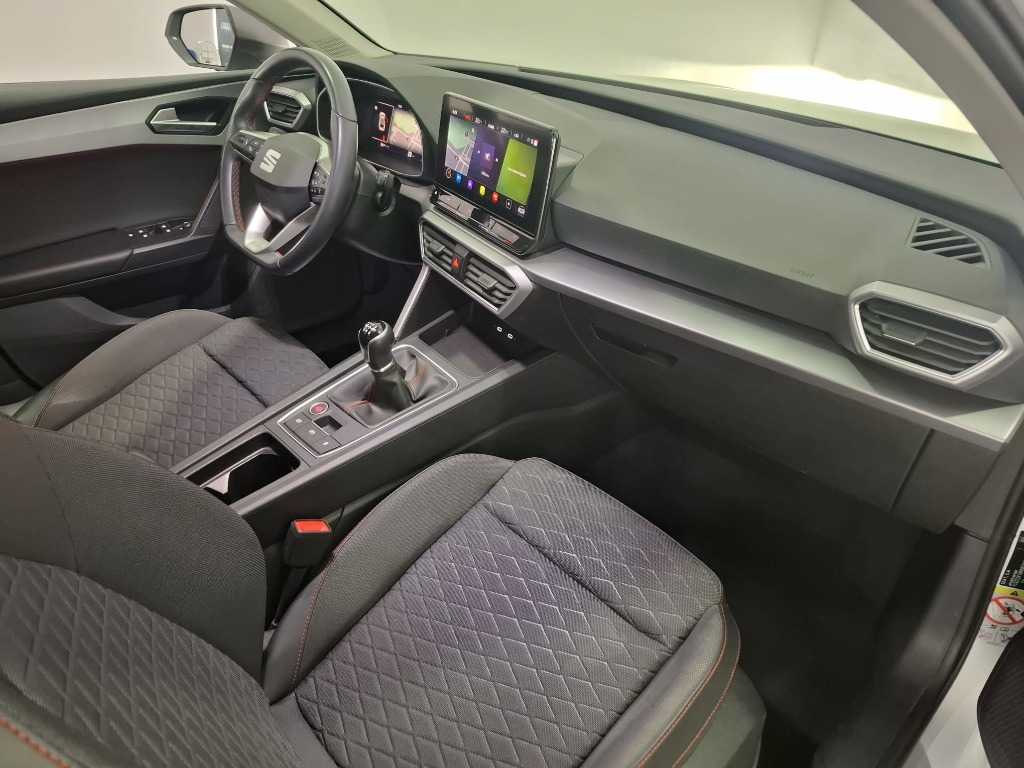 seat-leon-2024-gasolina-999cc