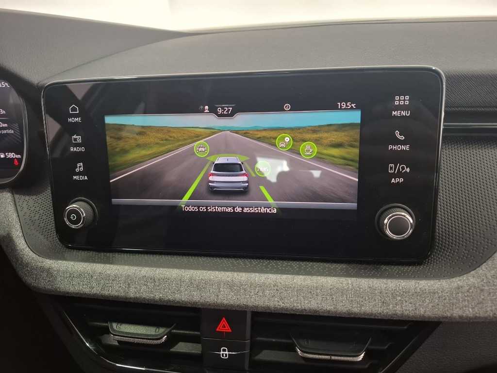 skoda-kamiq-2024-gasolina-999cc