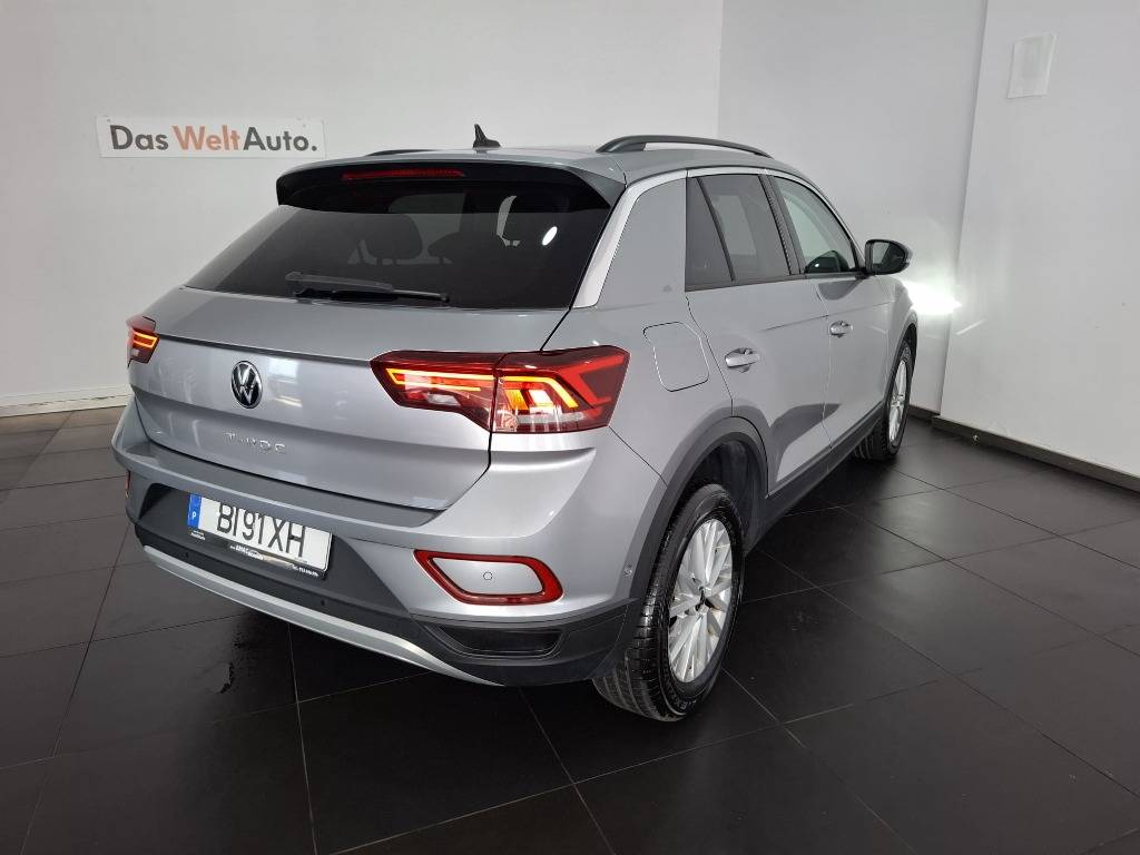 volkswagen-t-roc-2024-gasolina-999cc
