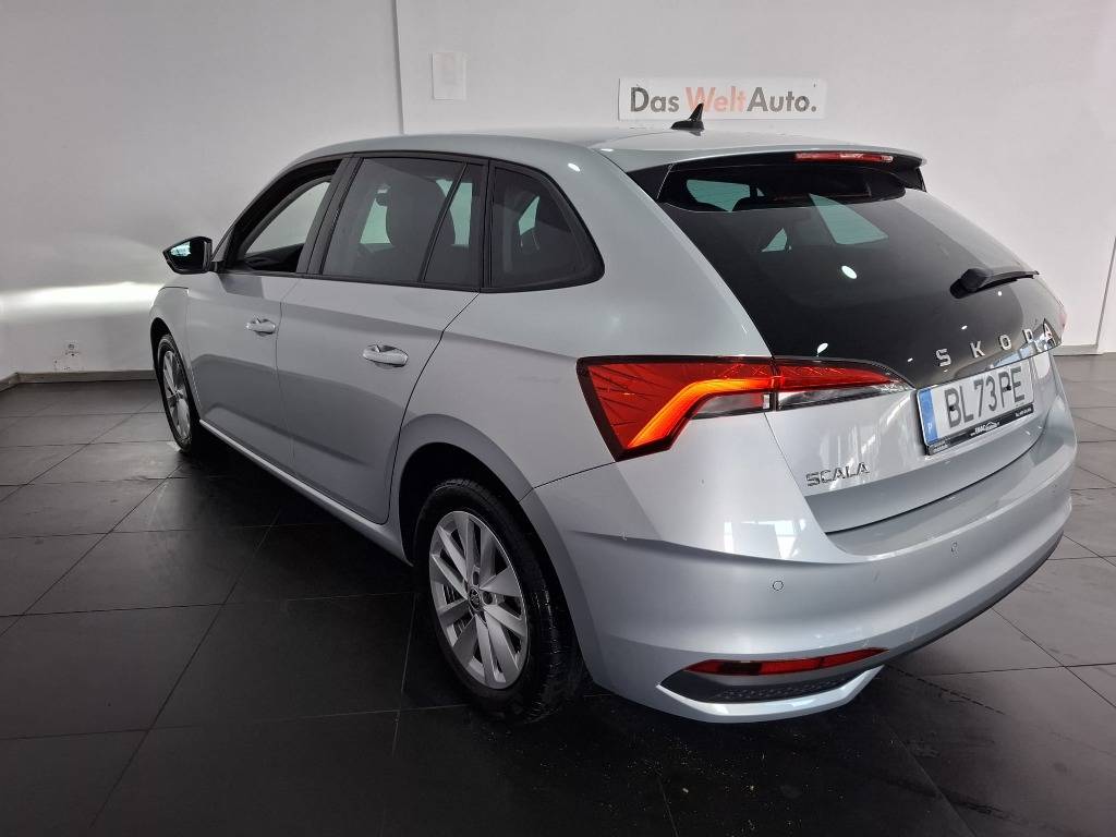 skoda-scala-2024-gasolina-999cc