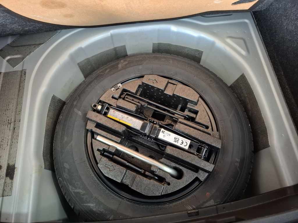 skoda-scala-2024-gasolina-999cc