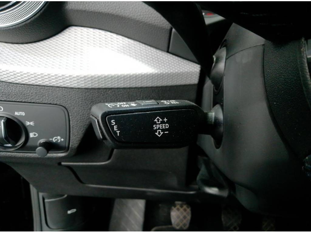 audi-q2-2025-gasolina-999cc