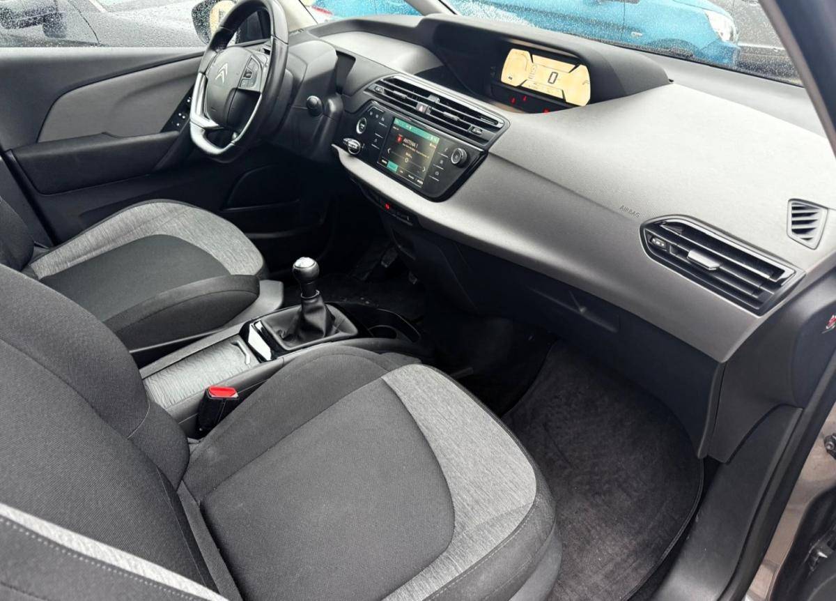 citroen-c4-grand-picasso-2018-diesel-1560cc