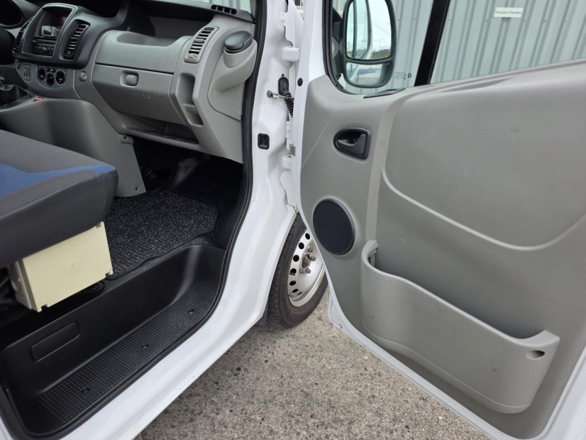 renault-trafic-2014-diesel-1995cc