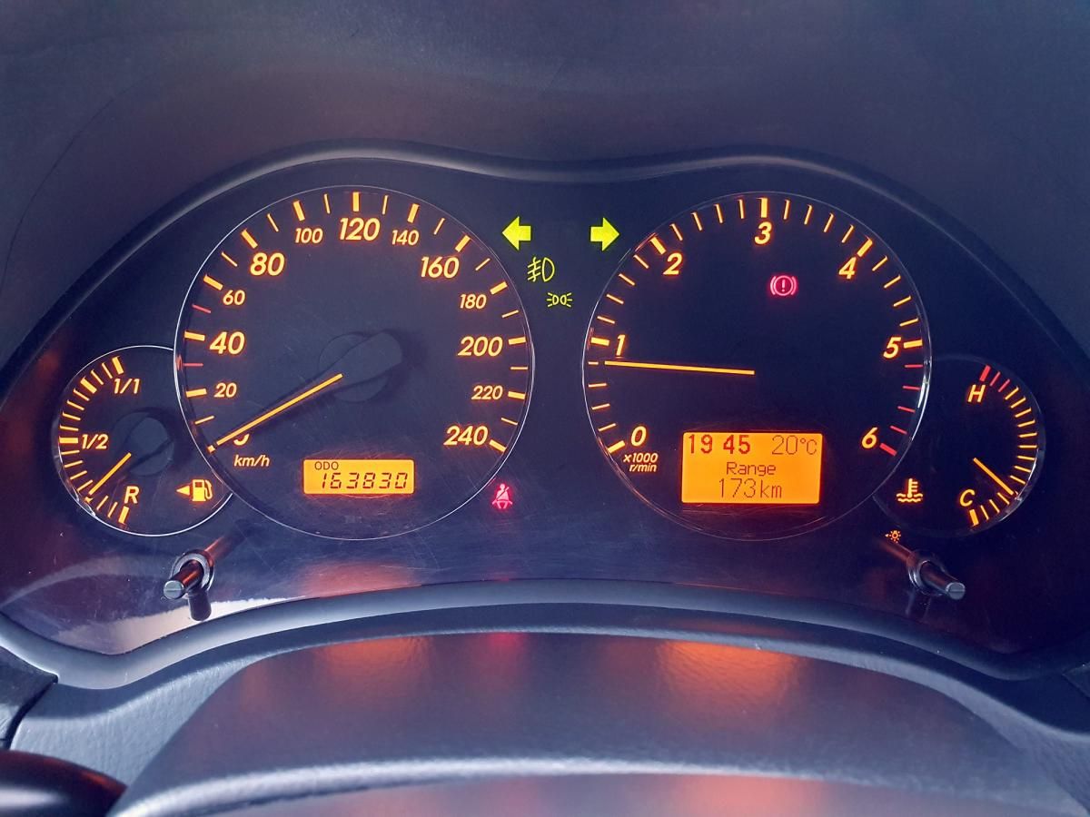 toyota-avensis-2008-diesel-1998cc