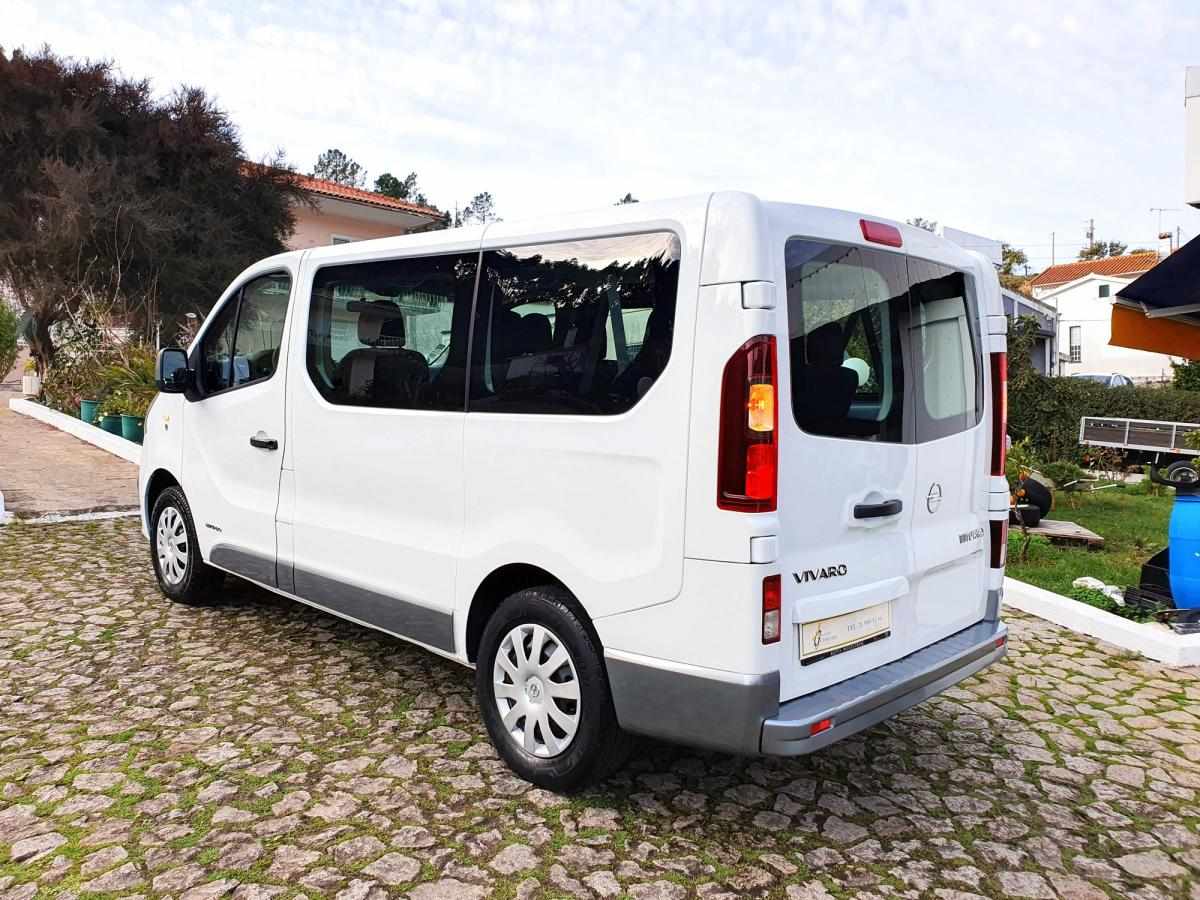 opel-vivaro-2018-diesel-1598cc