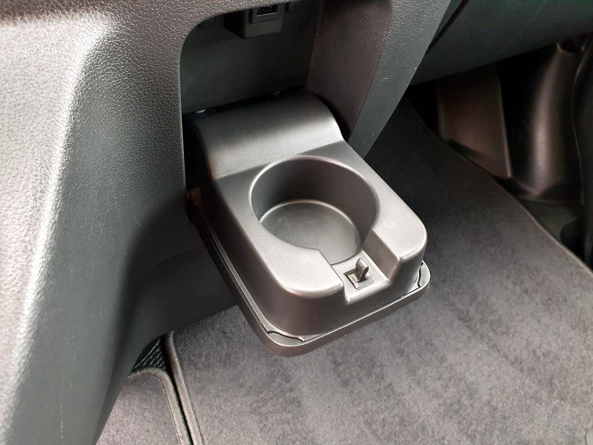 opel-vivaro-2018-diesel-1598cc