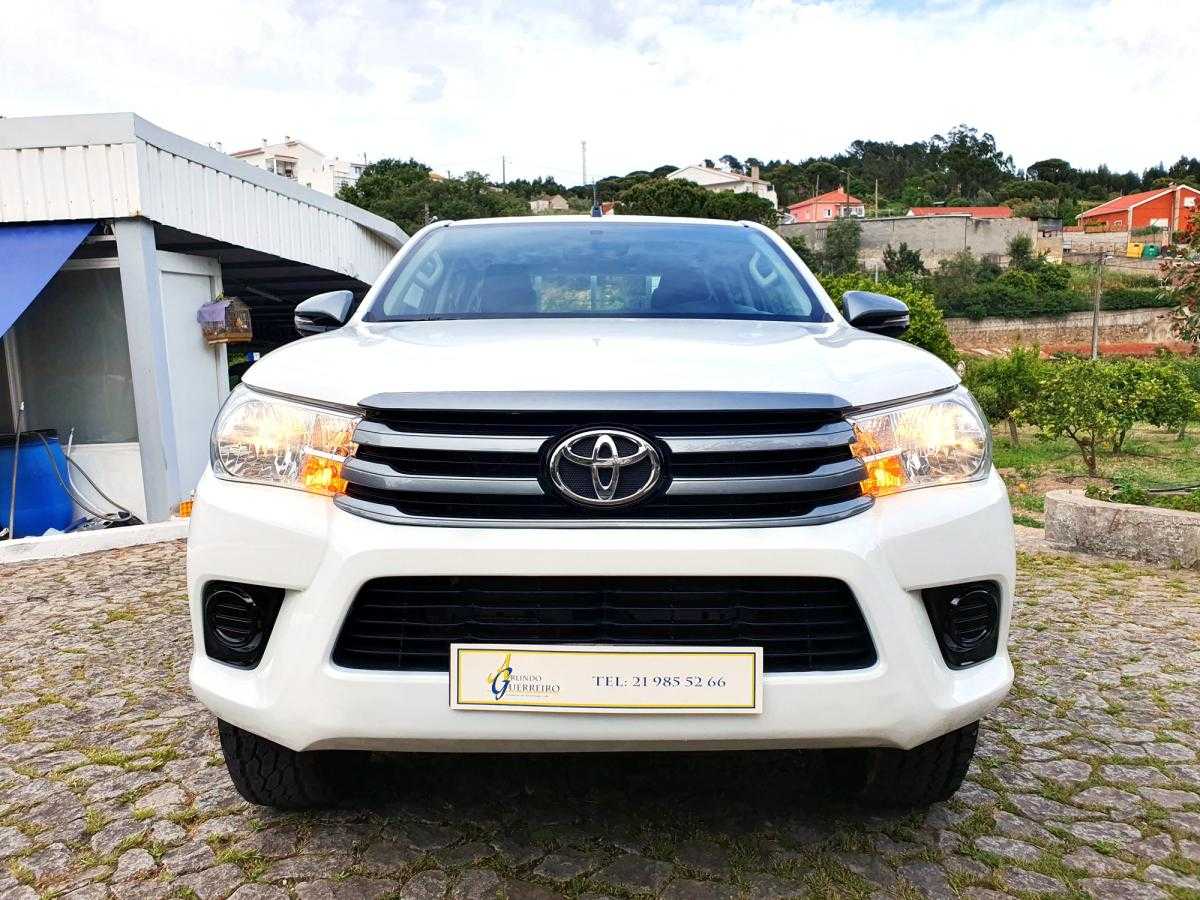 toyota-hilux-2020-diesel-2393cc