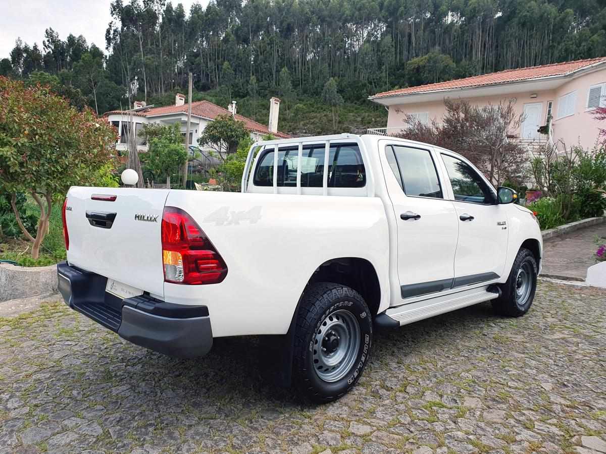 toyota-hilux-2020-diesel-2393cc