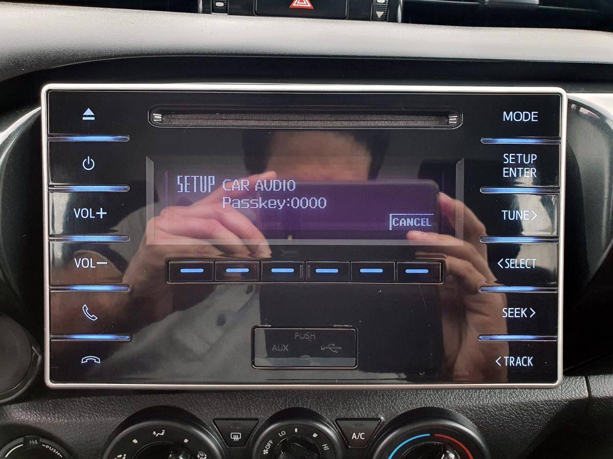 toyota-hilux-2020-diesel-2393cc