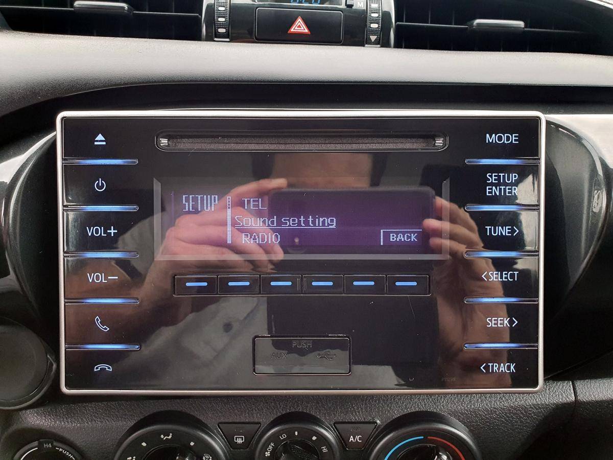 toyota-hilux-2020-diesel-2393cc