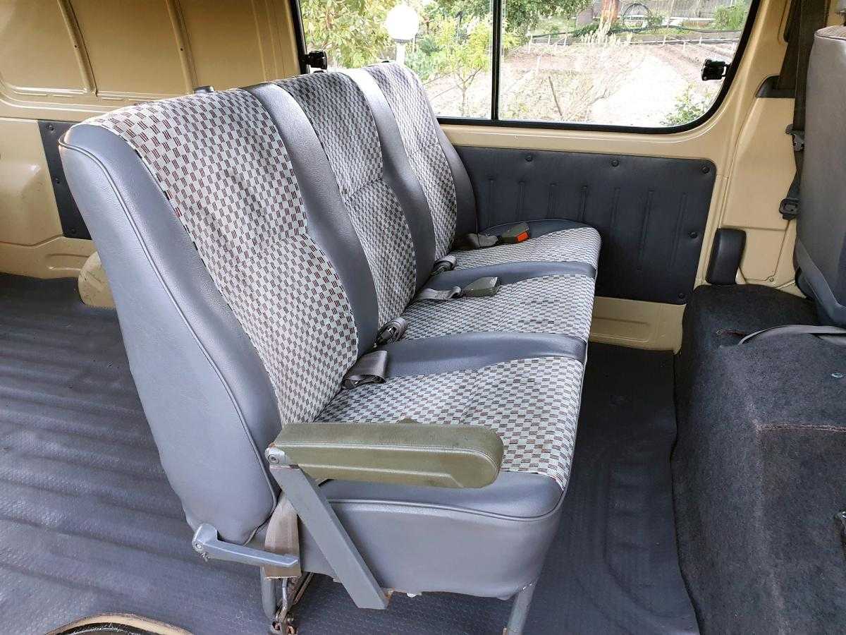 toyota-hiace-1991-diesel-2446cc
