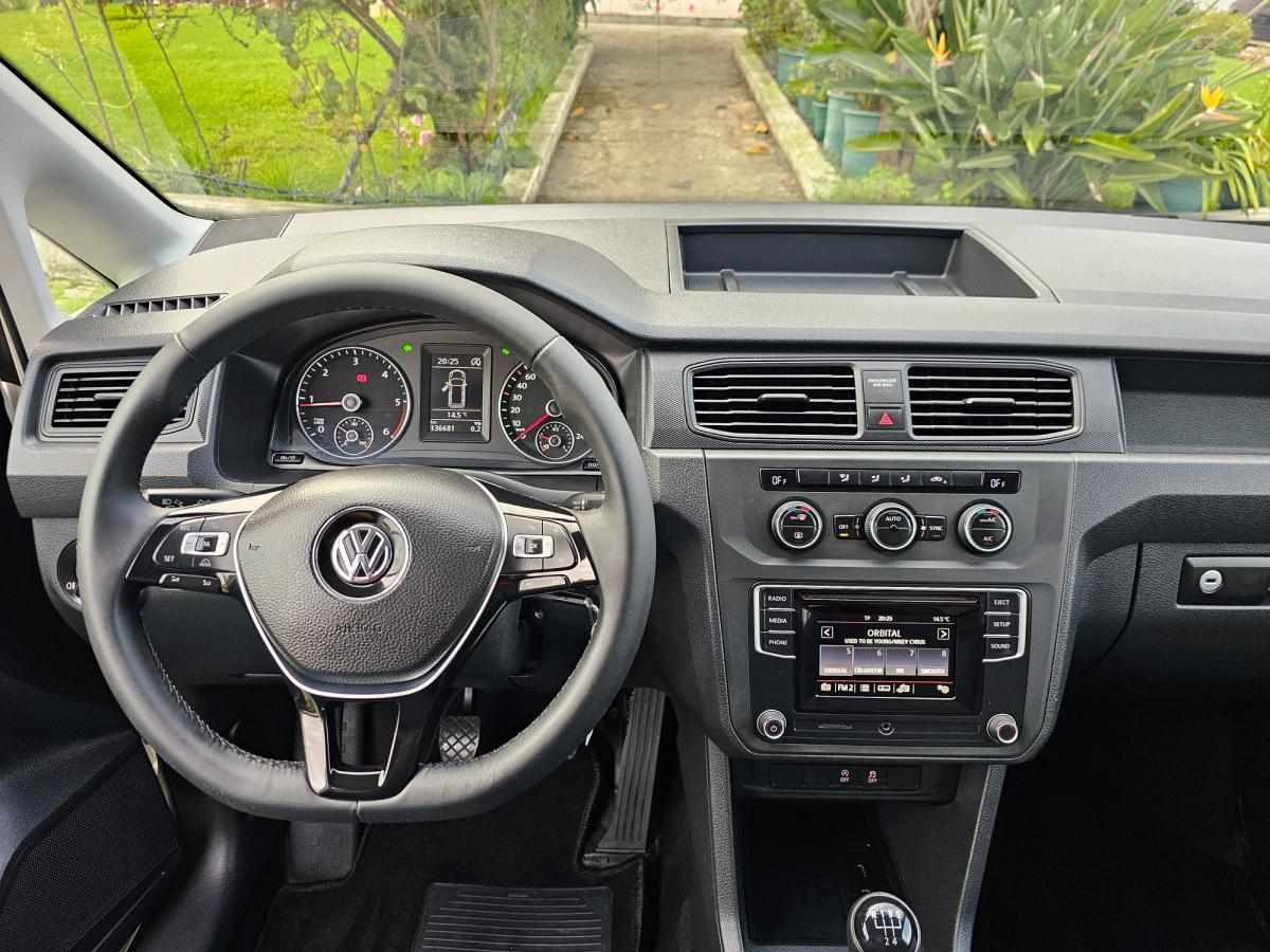 volkswagen-caddy-1-6-tdi-bluemotion-2019-diesel-1968cc