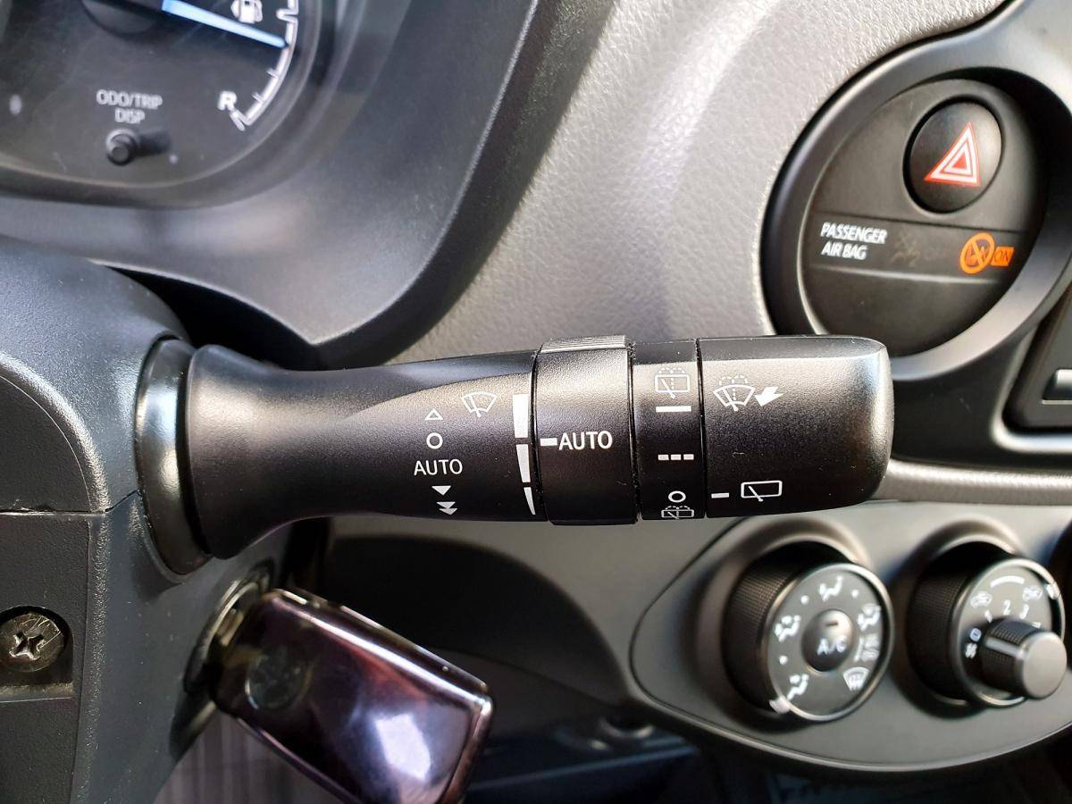 toyota-yaris-2018-diesel-1364cc