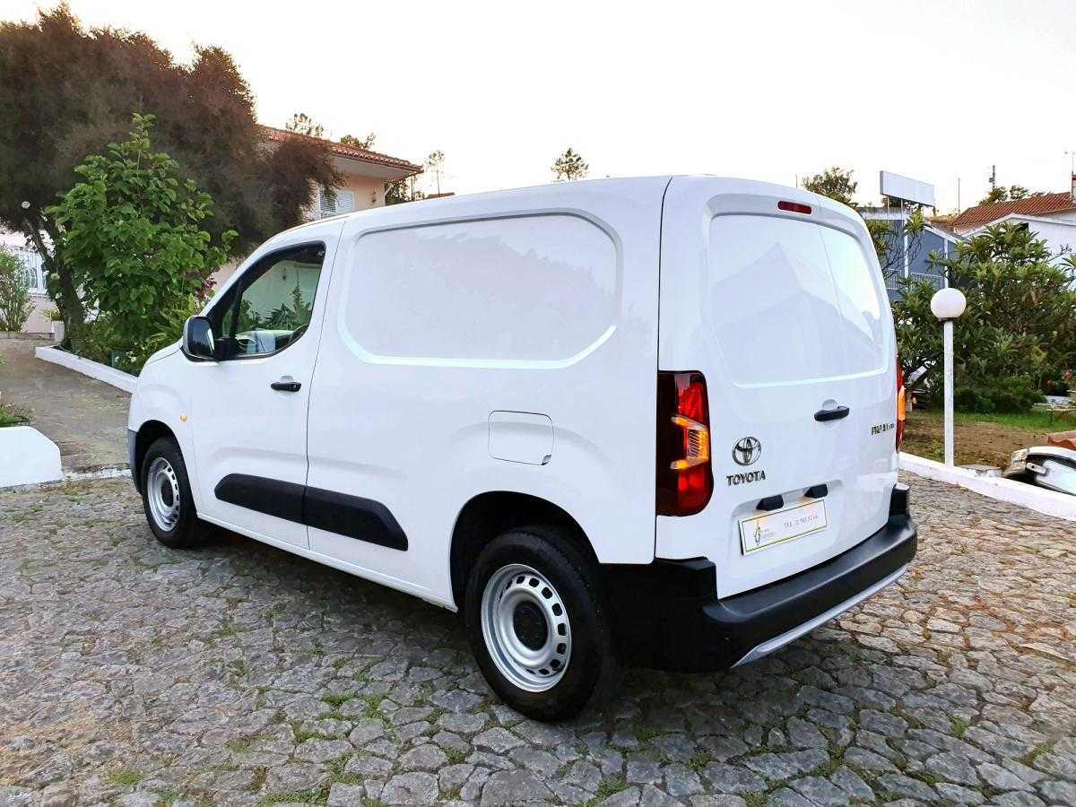 toyota-proace-2021-diesel-1499cc