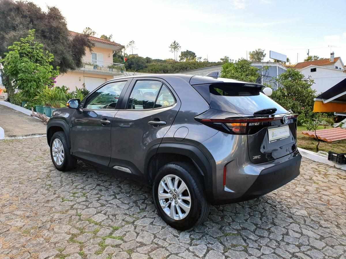 toyota-yaris-cross-2023-hibrido-a-gasolina-1490cc