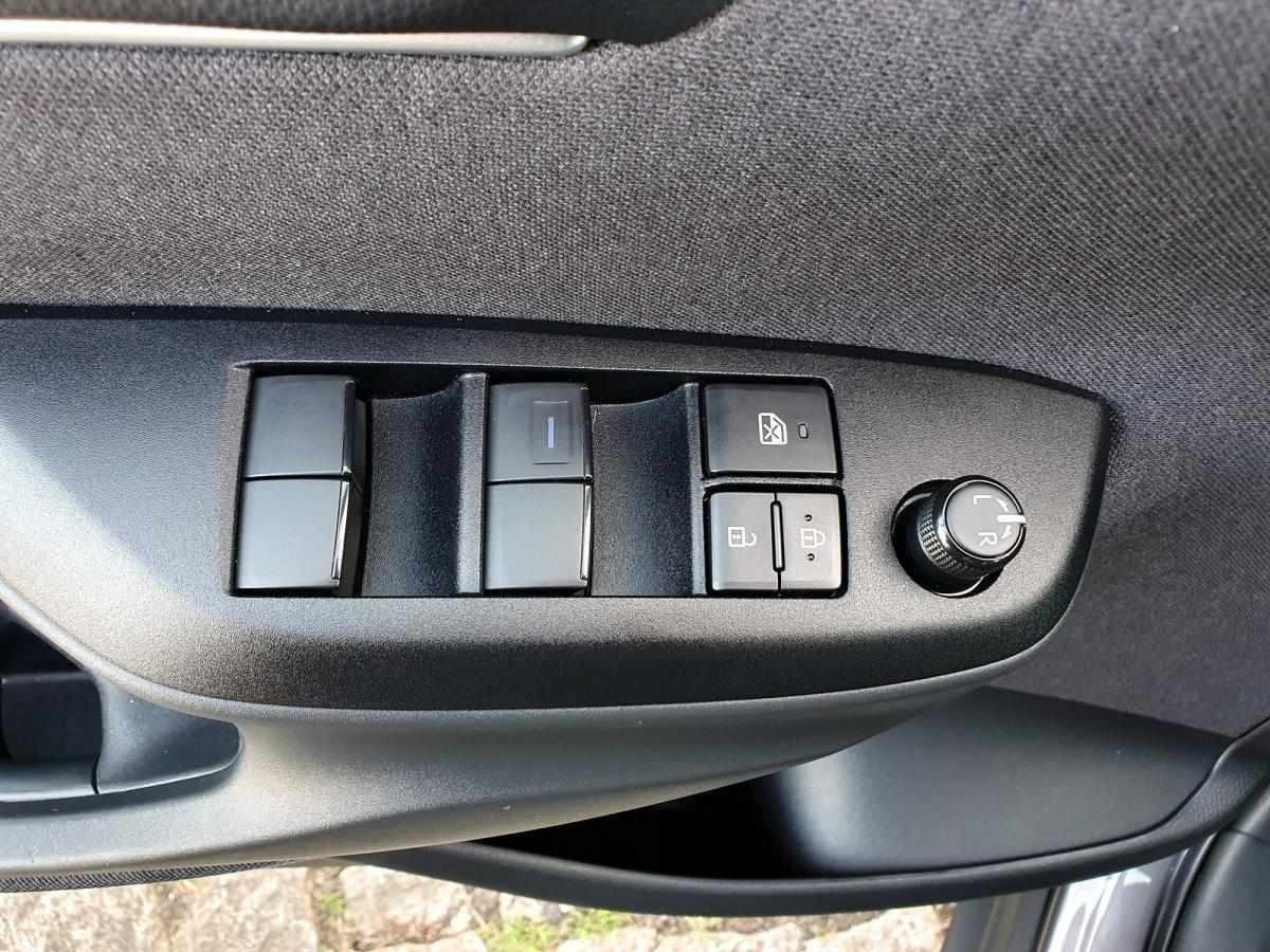 toyota-yaris-cross-2023-hibrido-a-gasolina-1490cc