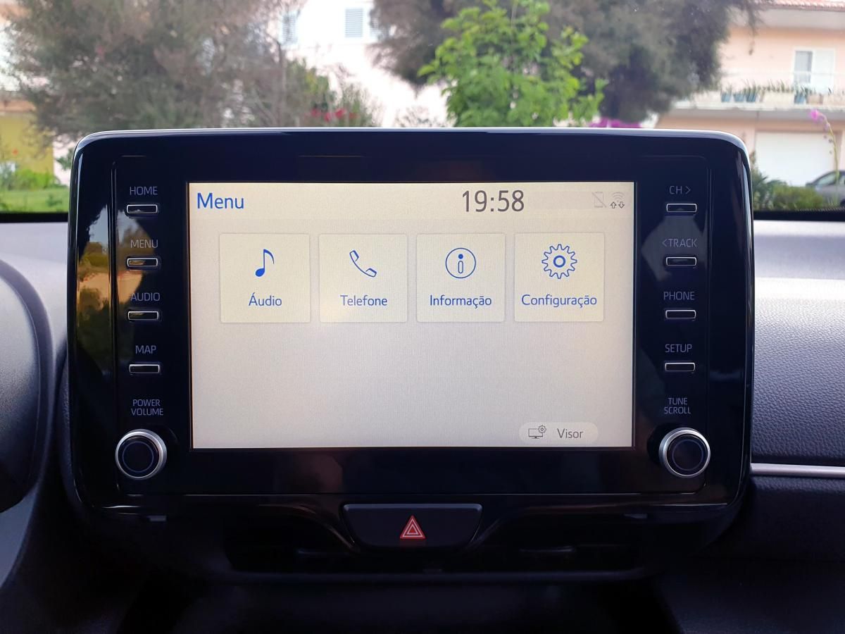 toyota-yaris-cross-2023-hibrido-a-gasolina-1490cc