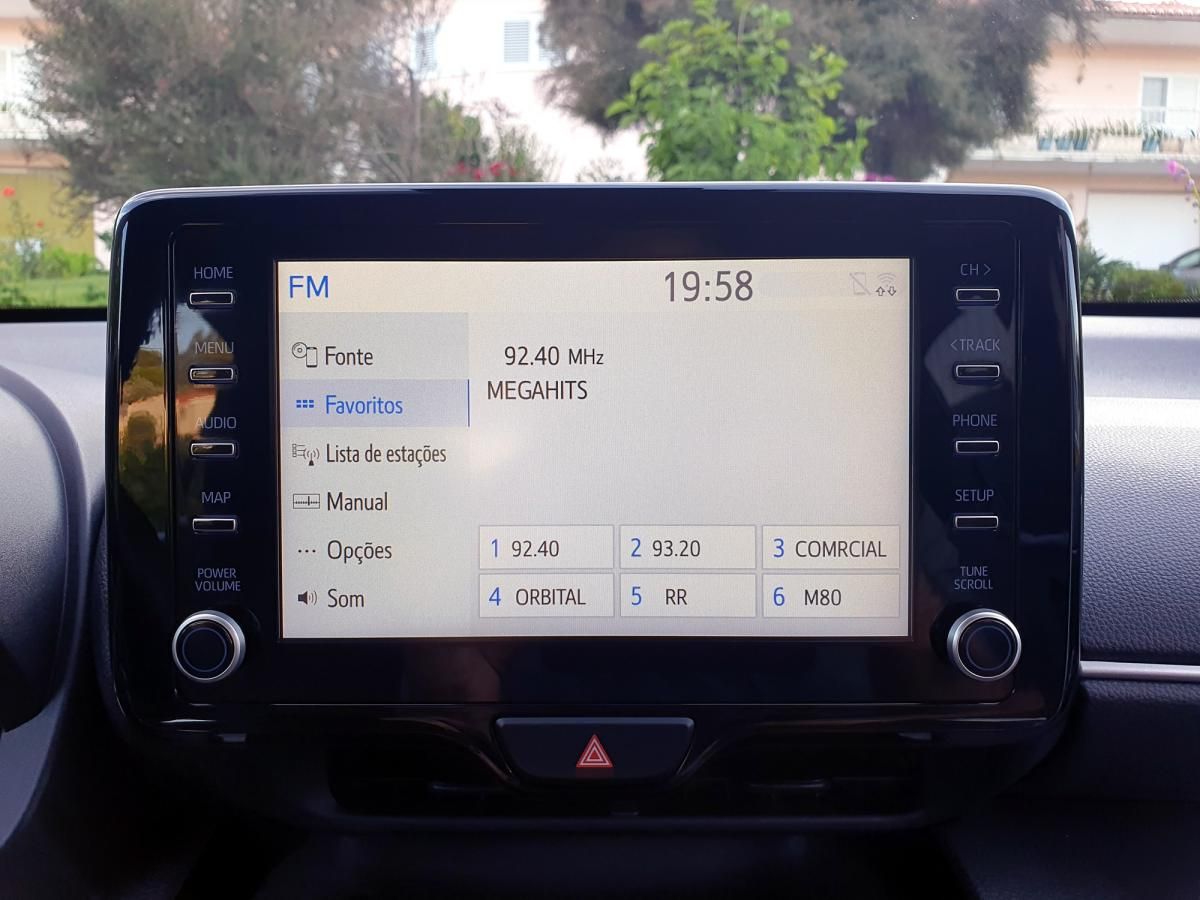 toyota-yaris-cross-2023-hibrido-a-gasolina-1490cc