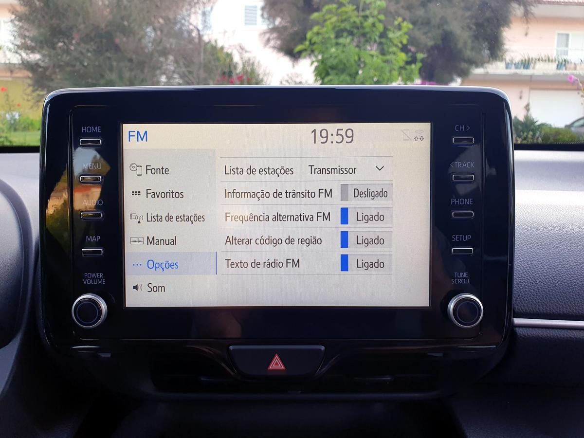 toyota-yaris-cross-2023-hibrido-a-gasolina-1490cc