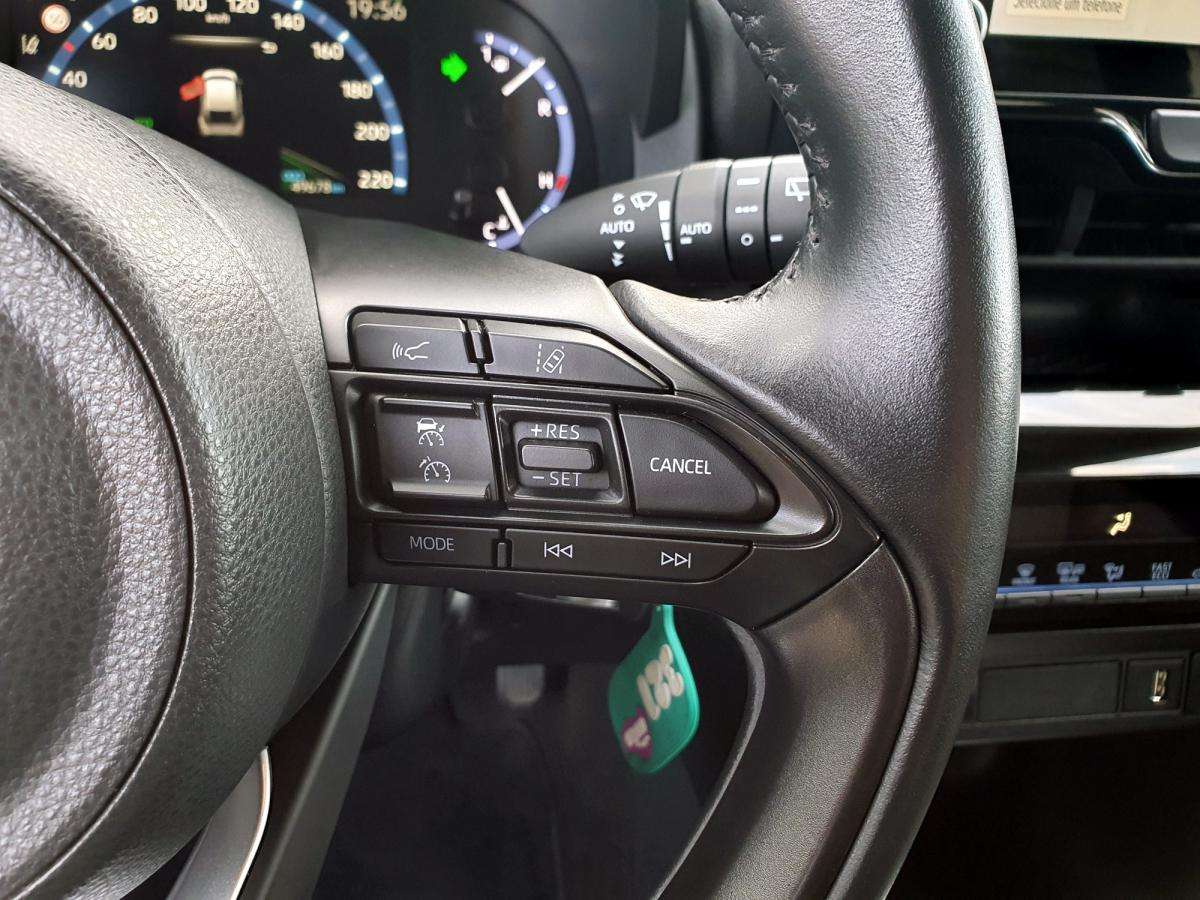 toyota-yaris-cross-2023-hibrido-a-gasolina-1490cc