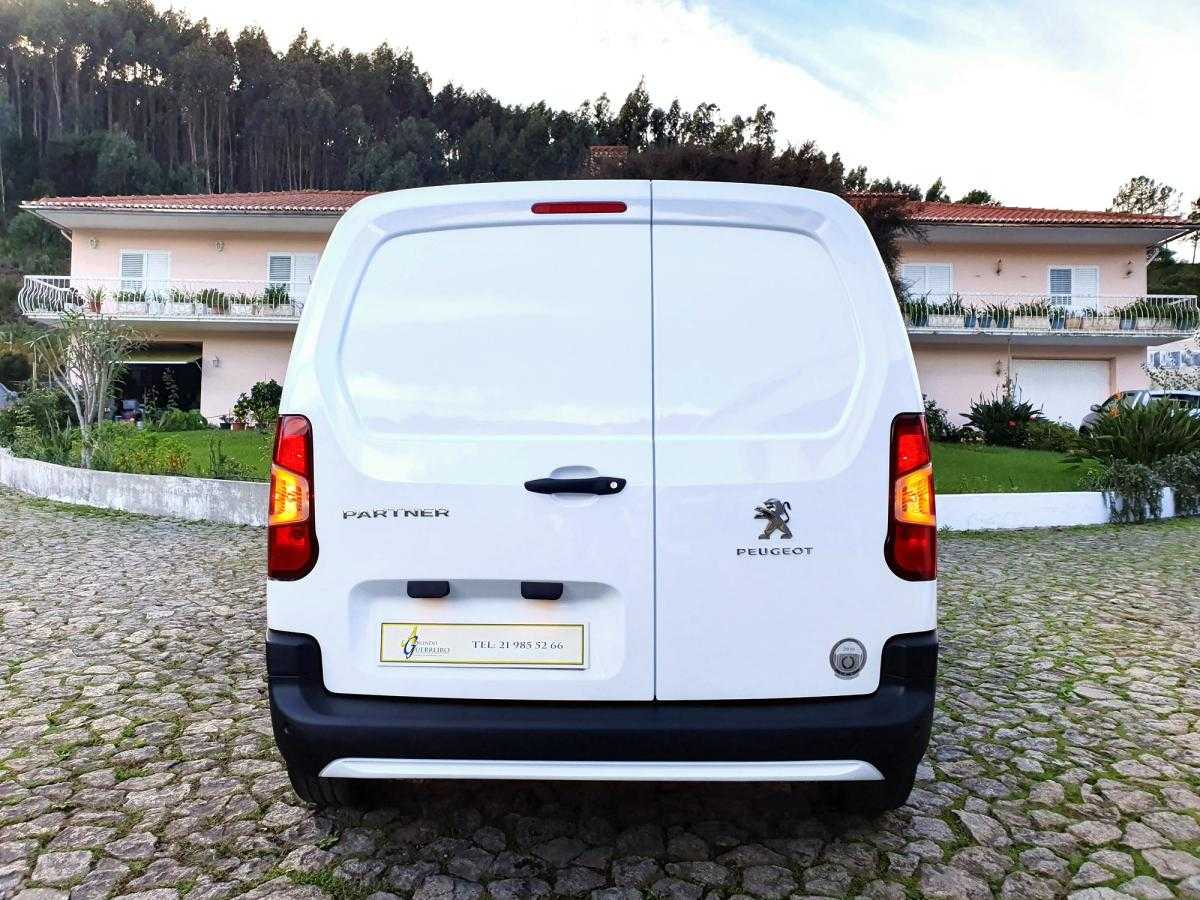 peugeot-partner-2019-diesel-1560cc