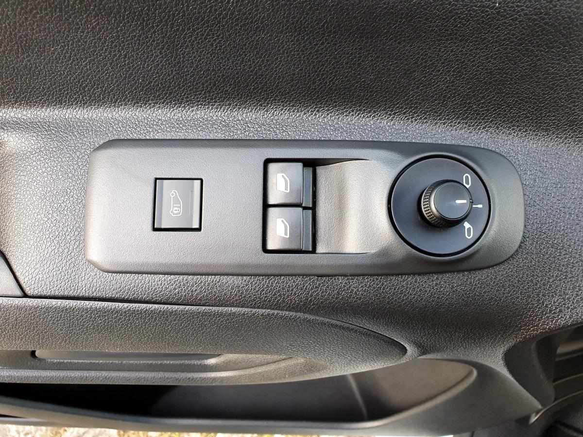 peugeot-partner-2019-diesel-1560cc